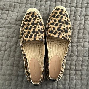 Banana republic leopard print flats